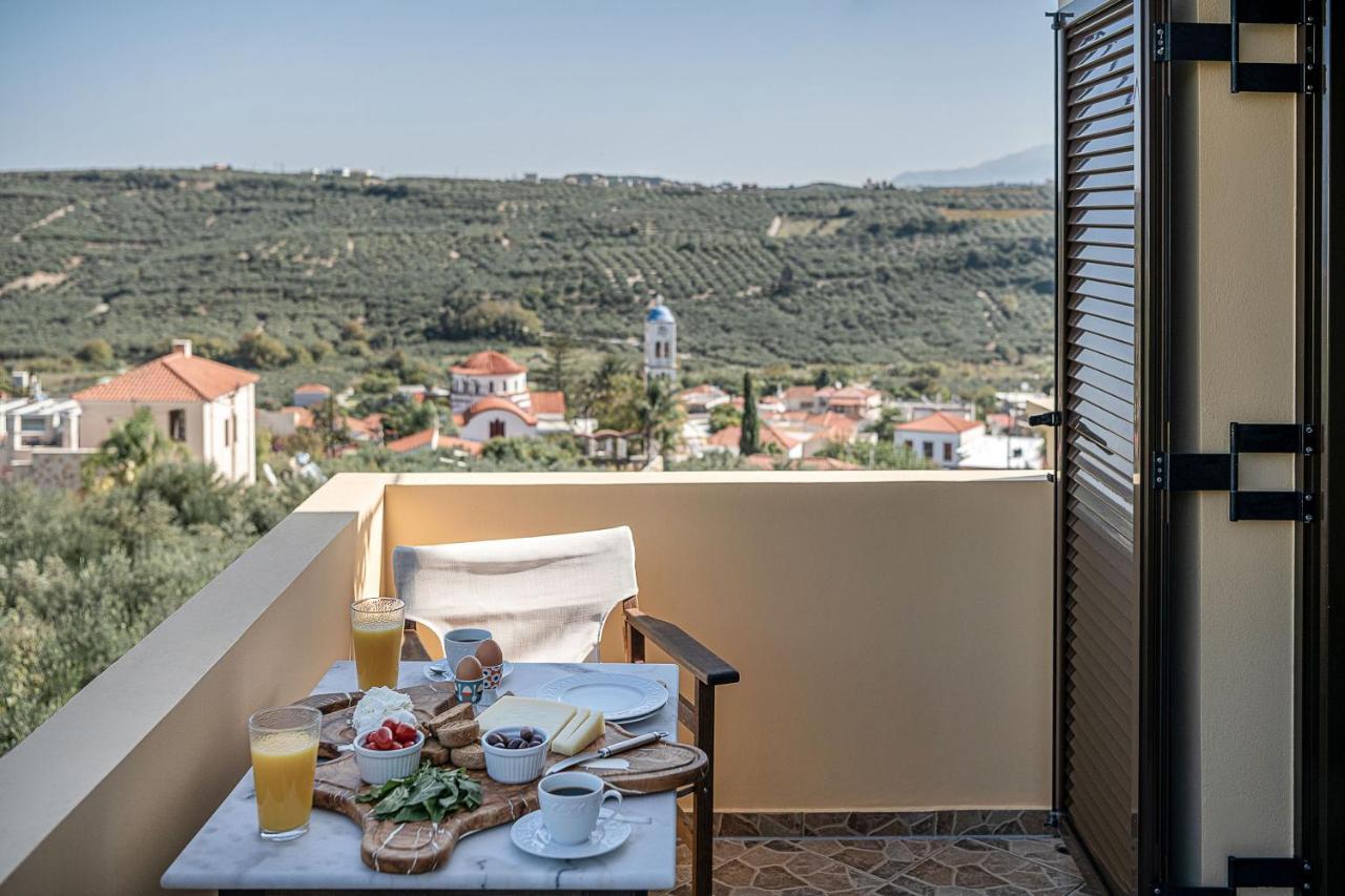 Villa Hibiscus Spiliá Екстериор снимка