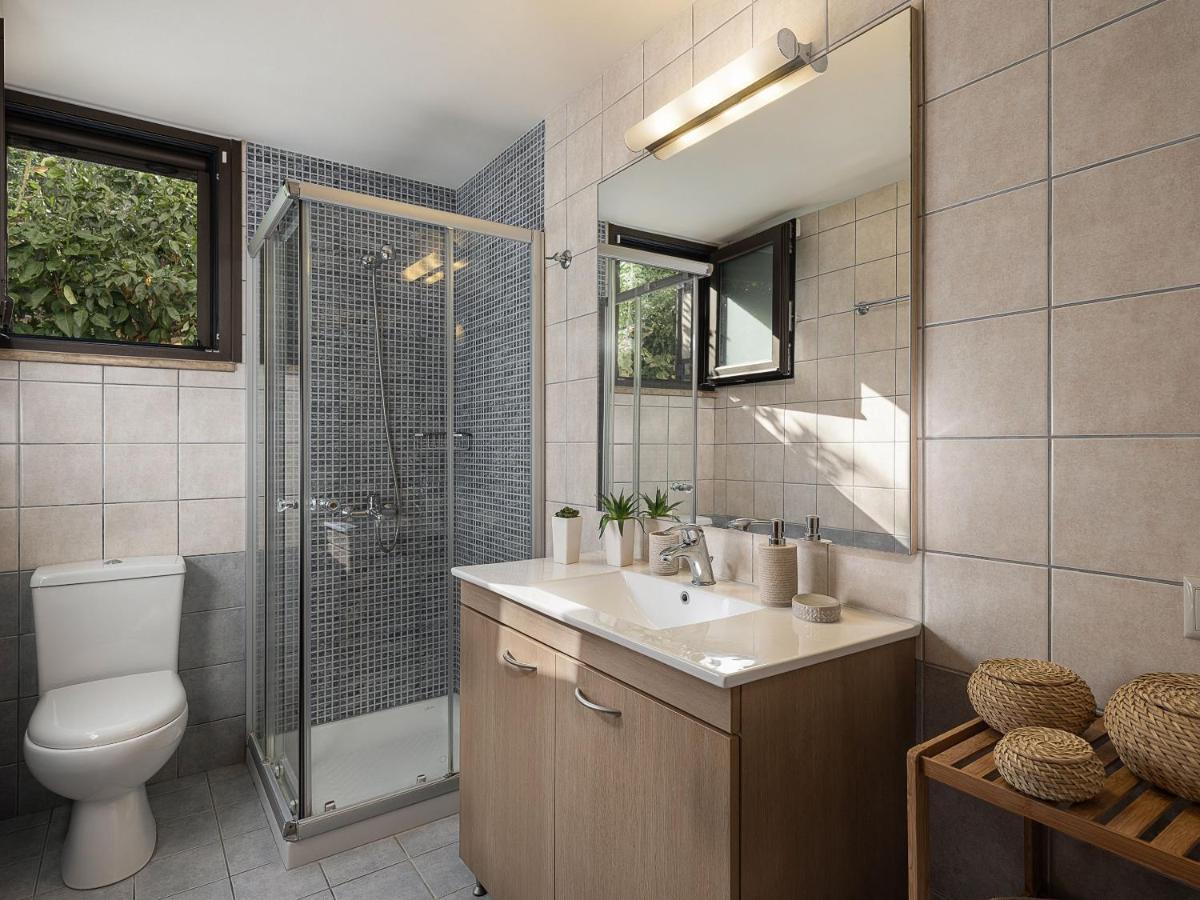 Villa Hibiscus Spiliá Екстериор снимка